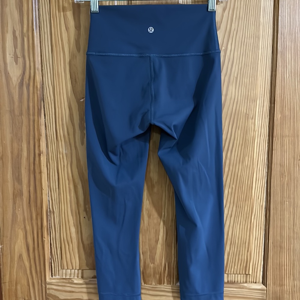 Lululemon Wunder Under Crop (High-Rise) 21" ~ 4 - Picture 6 of 10